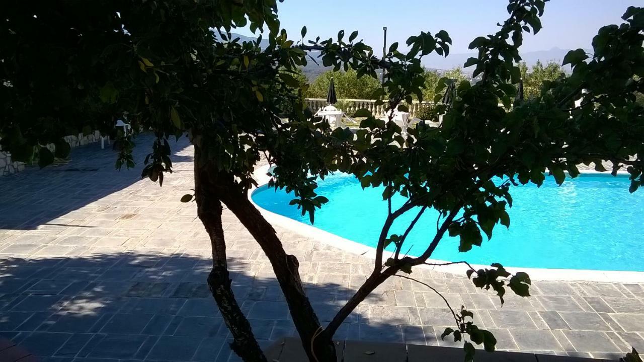 Agriturismo Vemi Villa Santa Sofia d'Epiro Eksteriør billede